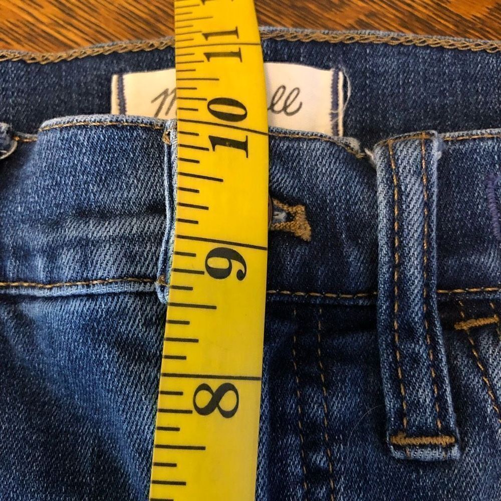 Madewell 10” Roadtripper Medium Wash Jeans - Picture 13 of 13
